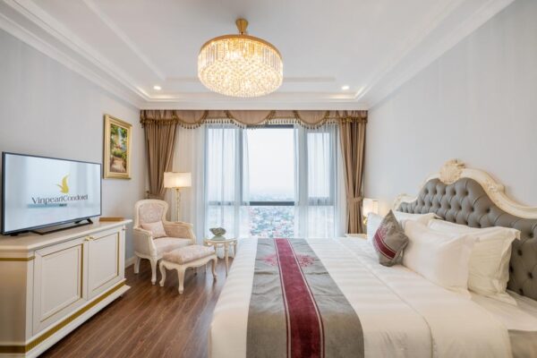 khách sạn trong chùa tam chúc