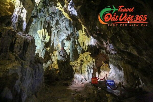 Tour du lịch Cao Bằng Thác Bản Giốc từ tpHCM