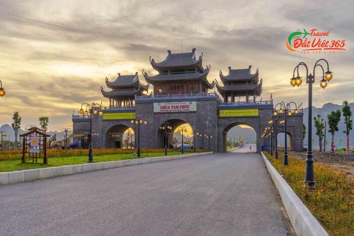 tour-du-lich-chua-tam-chuc-bai-dinh-trang-an-tourdatviet (6)