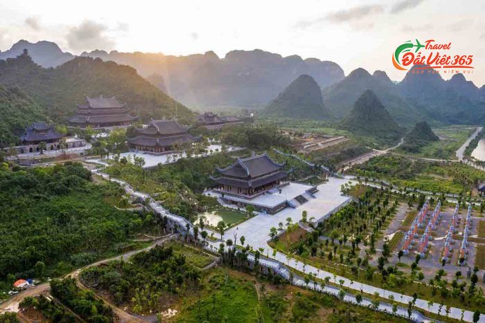 tour-du-lich-chua-tam-chuc-bai-dinh-trang-an-tourdatviet (9)