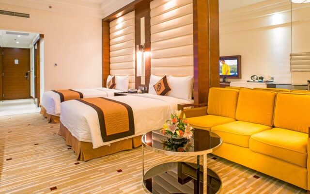 khách sạn roal Hạ Long