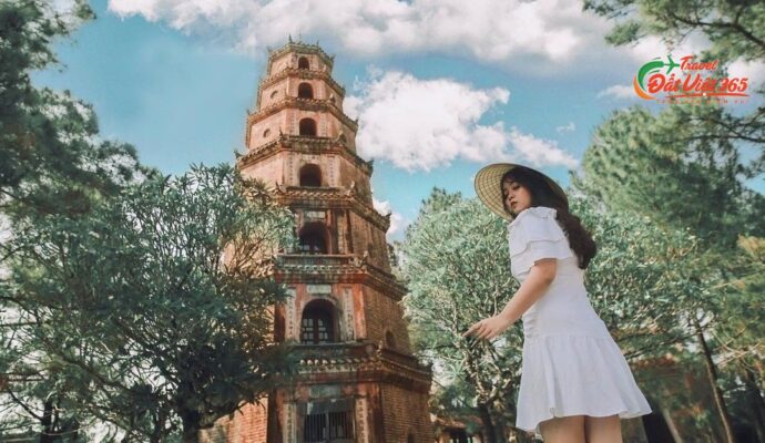 CHÙA THIÊN MỤ HUẾ VÀ SỰ HÌNH THÀNH PHÁT TRIỂN.