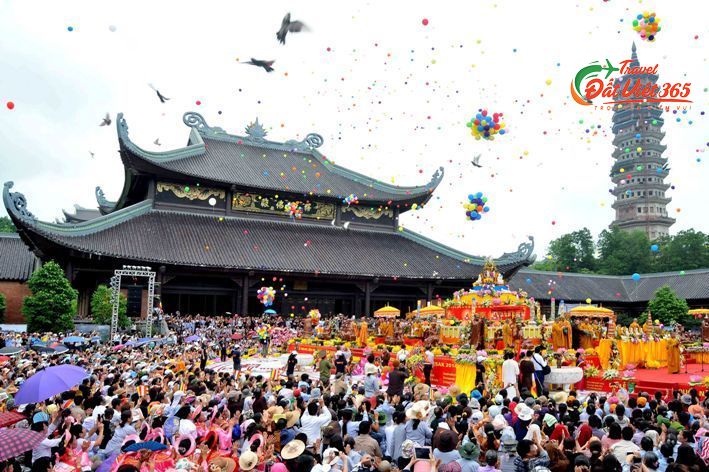 Tour Bái Đính – Tràng An 1 ngày giá rẻ