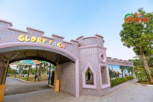 Tour Du Lịch Glory Resort 1 Ngày Teambuilding