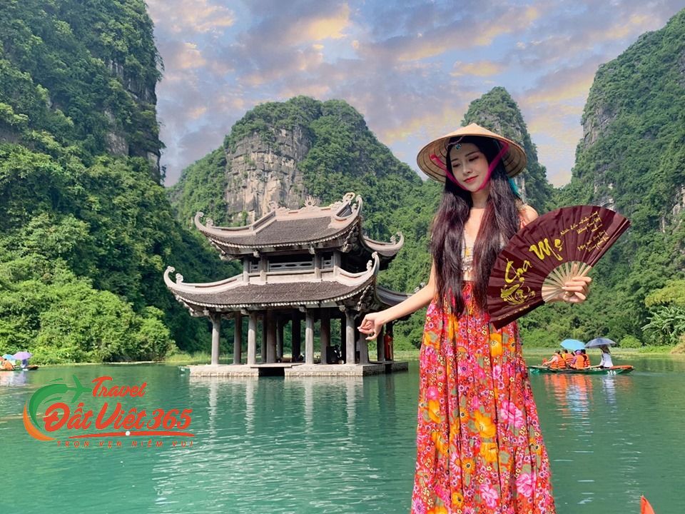 tour tam chuc trang an