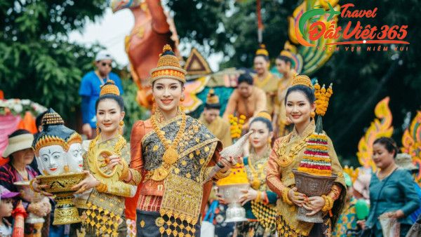 tour-lao-duong-bo-khoi-hanh-tu-ha-noi-du-lich-nui-viet-vietmountain-travel17-600 (fileminimizer)_result