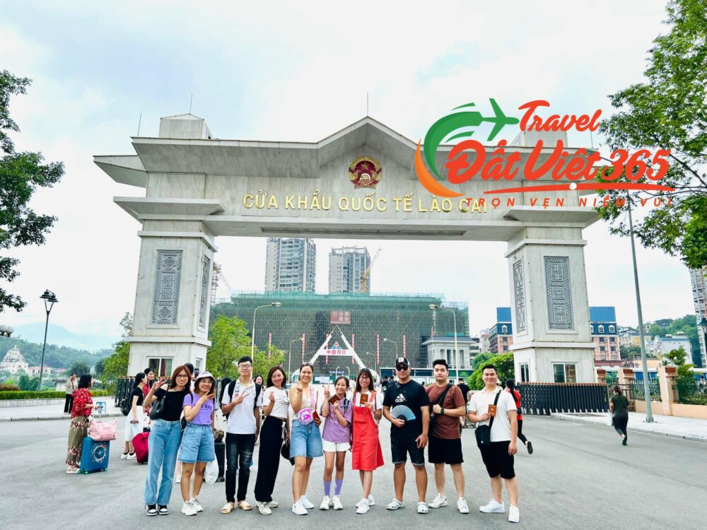 Tour du lịch Hà Khẩu Bình Biên Kiến Thủy Mông Tự 3 ngày