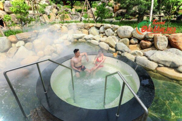 tour onsen quang hanh 1 ngày