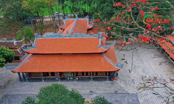 Tour Đền Mẫu Âu Cơ – Đền Đông Cuông Yên Bái 1 Ngày, Review Kinh Nghiệm Du Lịch