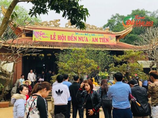 Tour Đền Am Tiên - Núi Nưa - Cô Chín - Đền Sòng 1 Ngày, Review Kinh Nghiệm Du Lịch