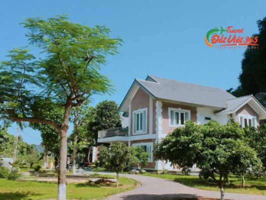 Tour Du Lịch Sỏi Resort Infam Hòa Bình – Team Building 2 Ngày 1 Đêm, Review Kinh Nghiệm Du Lịch