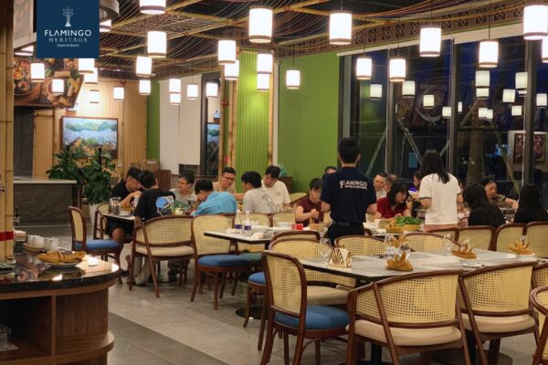 giá phòng flamingo 