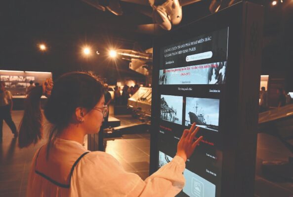 du lịch bảo tàng lịch sử quân sự